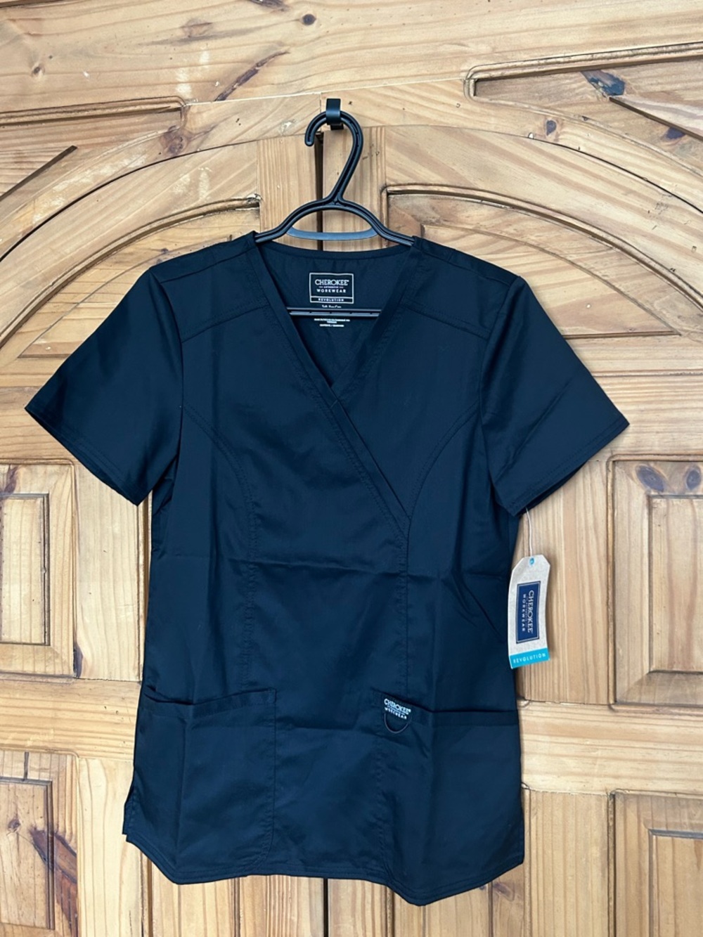 NWT CHEROKEE Revolution Scrub Top